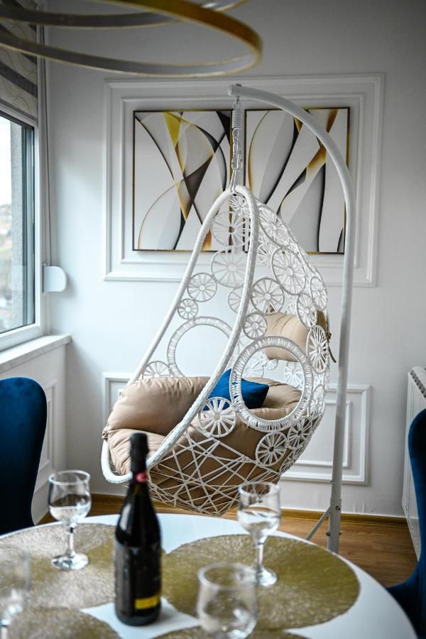Luxury Apartment Karic Free Parking Tuzla Eksteriør bilde
