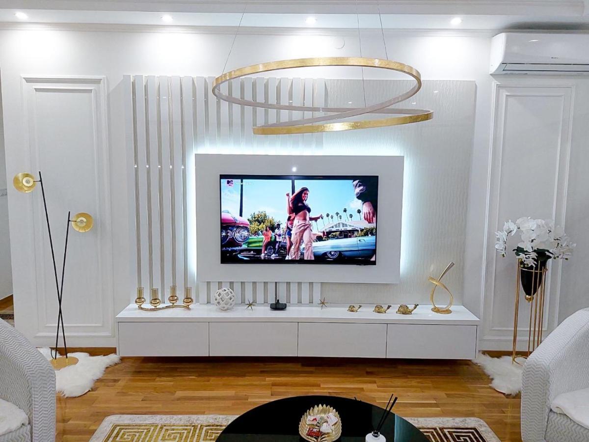 Luxury Apartment Karic Free Parking Tuzla Eksteriør bilde