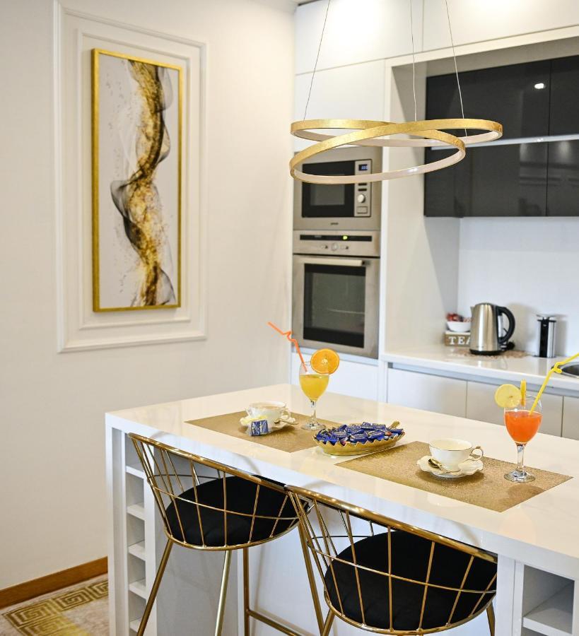 Luxury Apartment Karic Free Parking Tuzla Eksteriør bilde