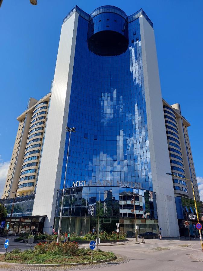 Luxury Apartment Karic Free Parking Tuzla Eksteriør bilde