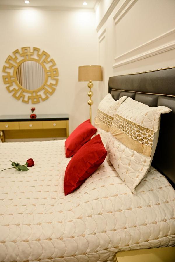 Luxury Apartment Karic Free Parking Tuzla Eksteriør bilde